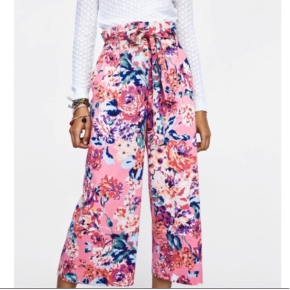 Floral Paperbag Waist Culottes Size XS - Picture 5 of 8